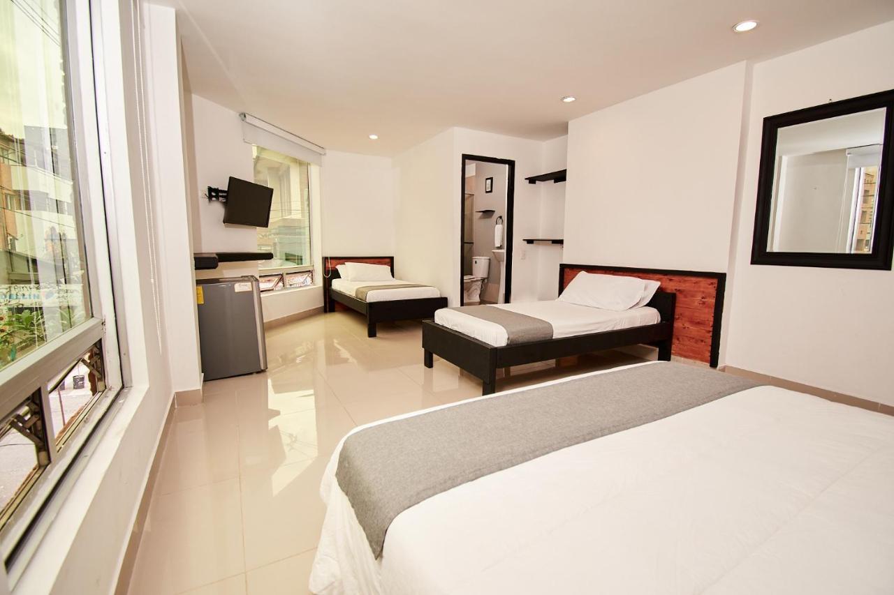 Tik By Bernalo Hotels Medellín Exteriör bild